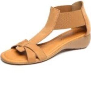 The FLEXX Blue Band Together T-Strap Sandals Womens Size 9 Cognac Criss Cross